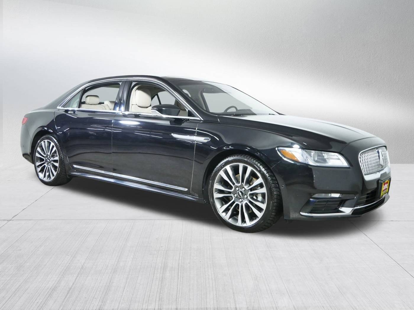 2019 Lincoln Continental Reserve — Sedan — 95,889 mi — Golden Valley, MN