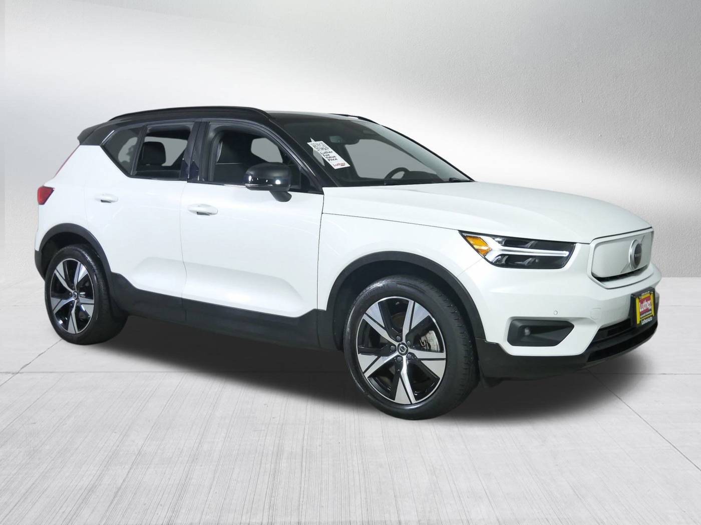 2021 Volvo XC40 Recharge Standard — SUV — 28,769 mi — Golden Valley, MN