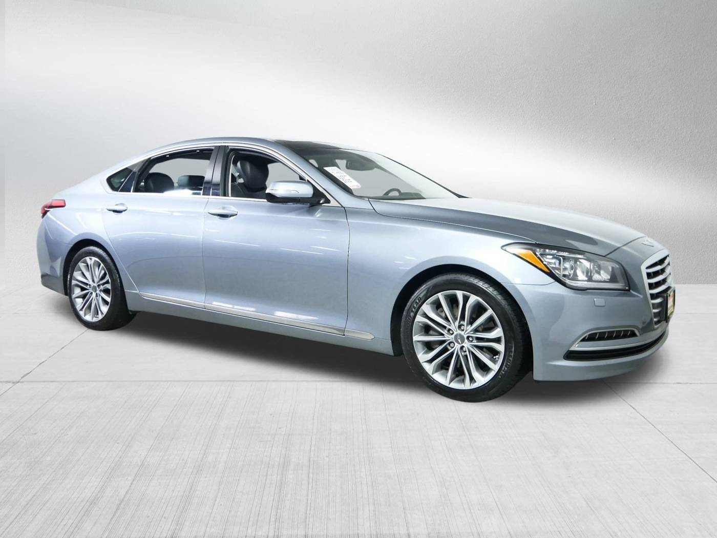 2015 Hyundai Genesis 3.8 — Sedan — 132,108 mi — Golden Valley, MN