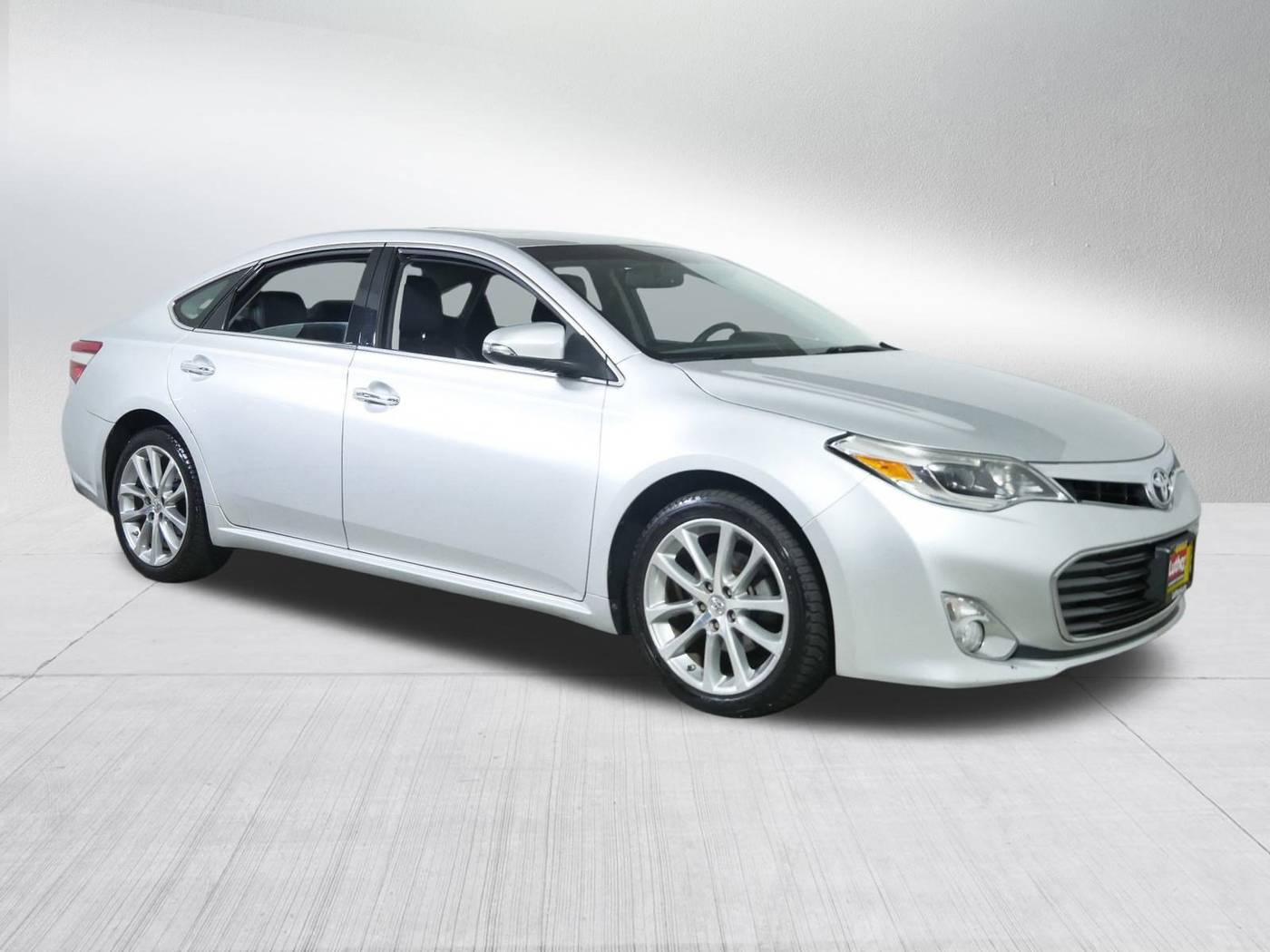 2014 Toyota Avalon XLE Touring — Sedan — 136,302 mi — Golden Valley, MN