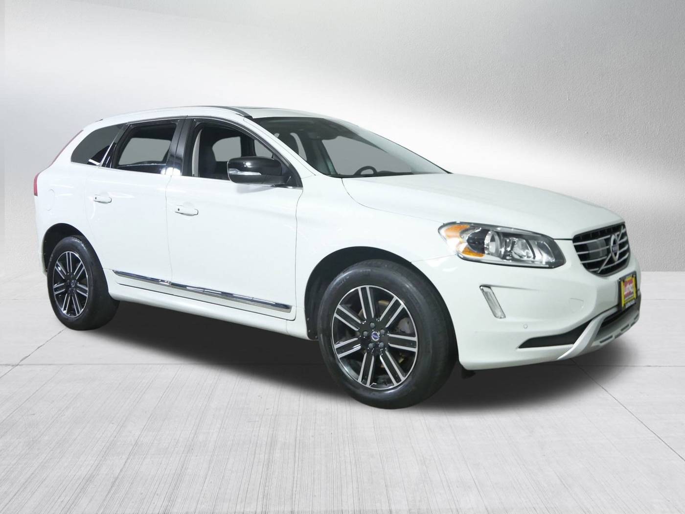 2017 Volvo XC60 Dynamic — SUV — 94,117 mi — Golden Valley, MN