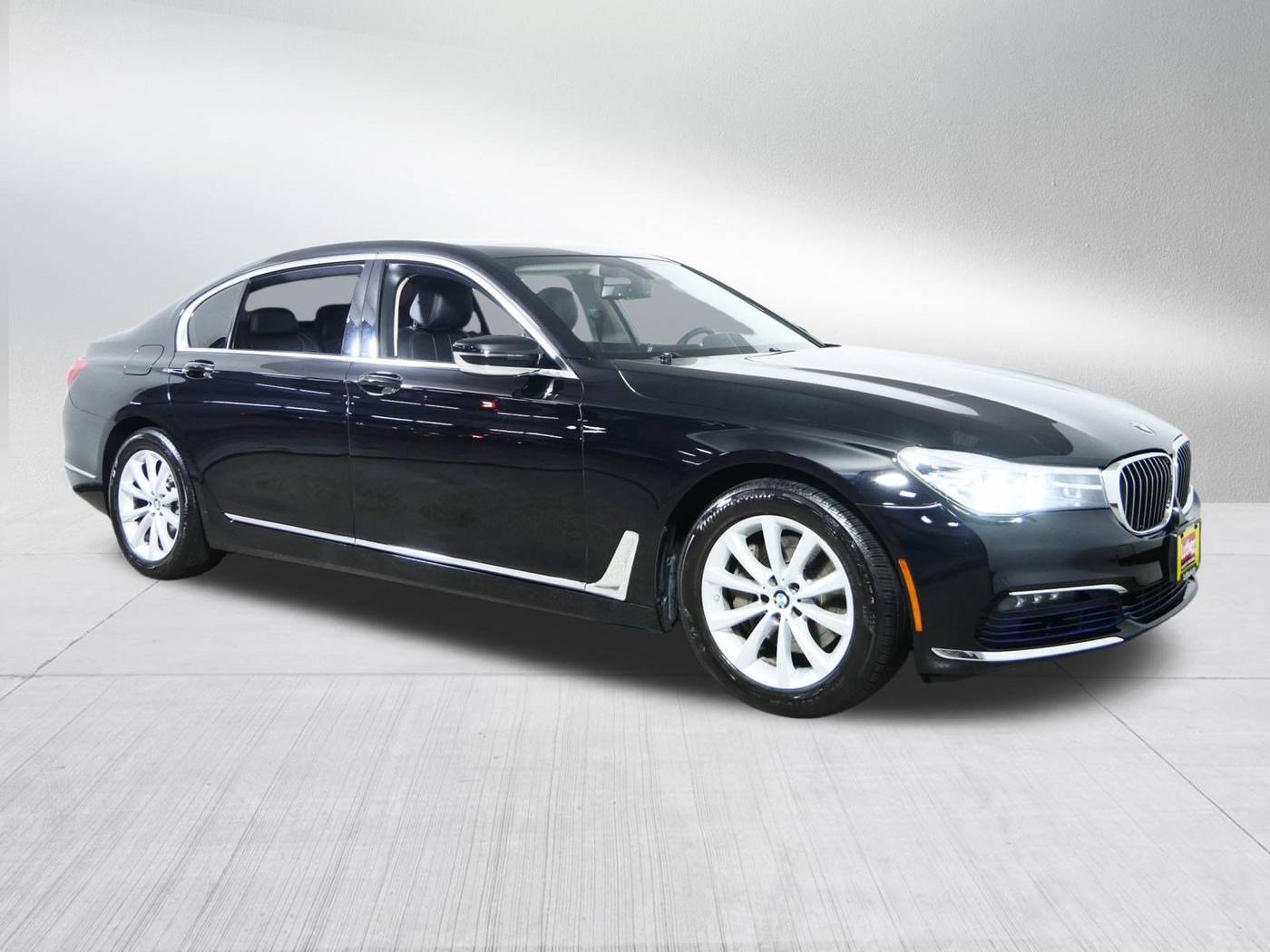 2017 BMW 7 Series 740i — Sedan — 85,244 mi — Golden Valley, MN