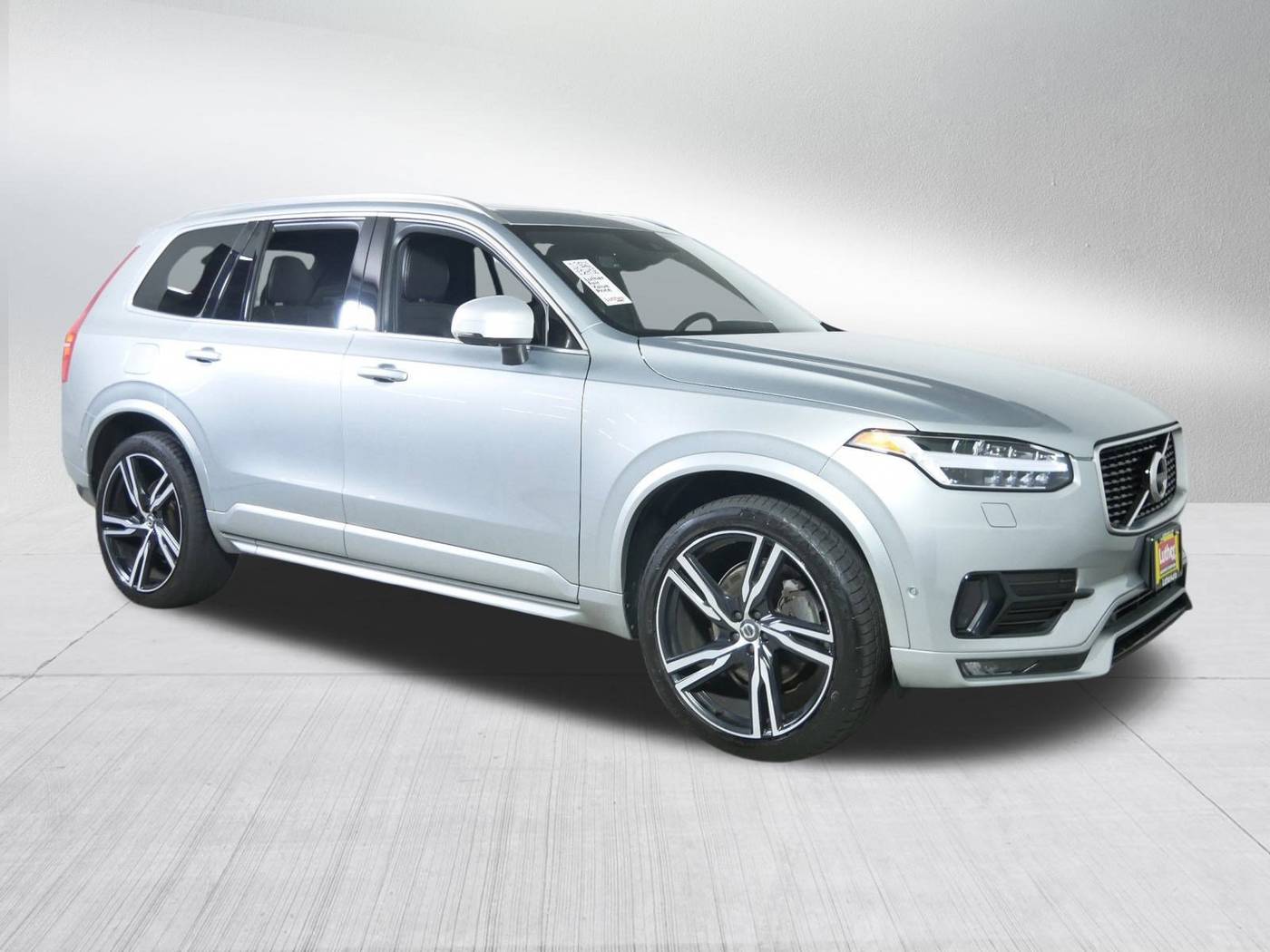 2016 Volvo XC90 T6 R-Design — SUV — 60,499 mi — Golden Valley, MN