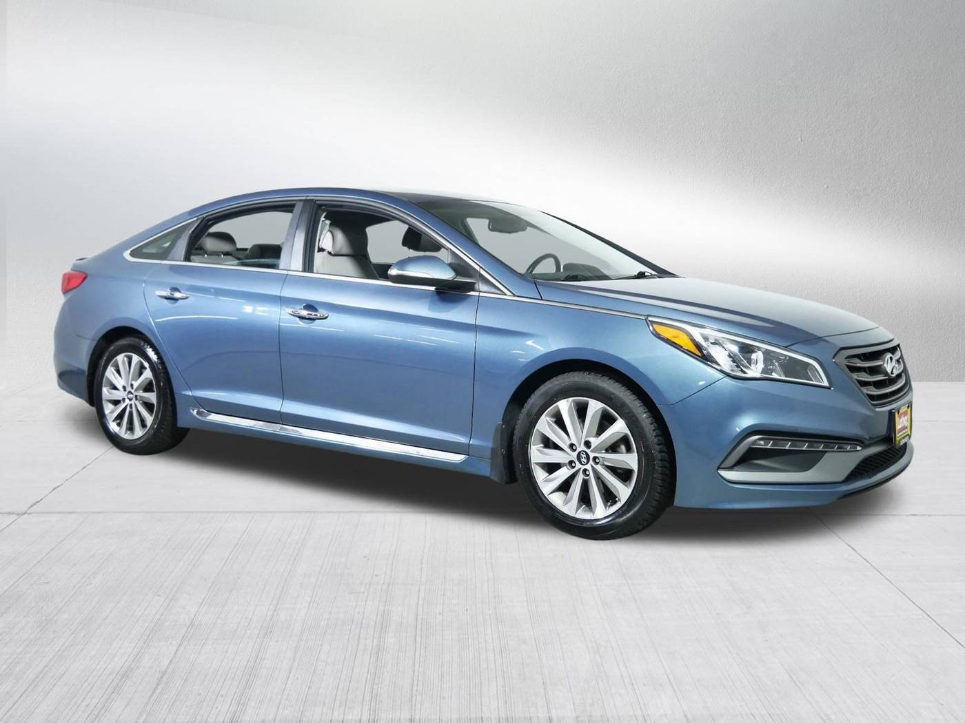 2015 Hyundai Sonata Sport — Sedan — 137,385 mi — Golden Valley, MN
