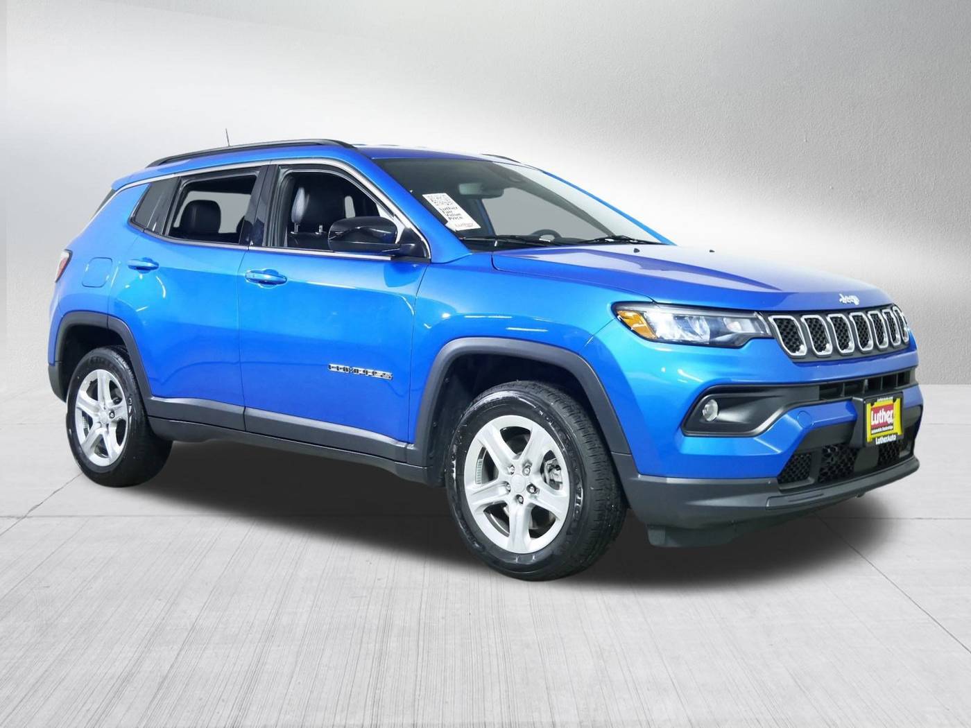 2023 Jeep Compass Latitude — SUV — 12,614 mi — Golden Valley, MN