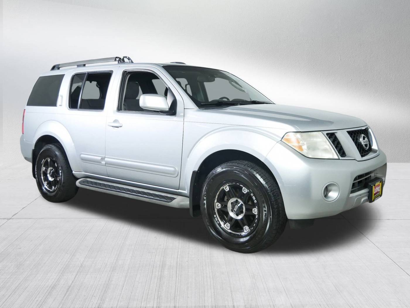 2011 Nissan Pathfinder SV — SUV — 144,330 mi — Golden Valley, MN