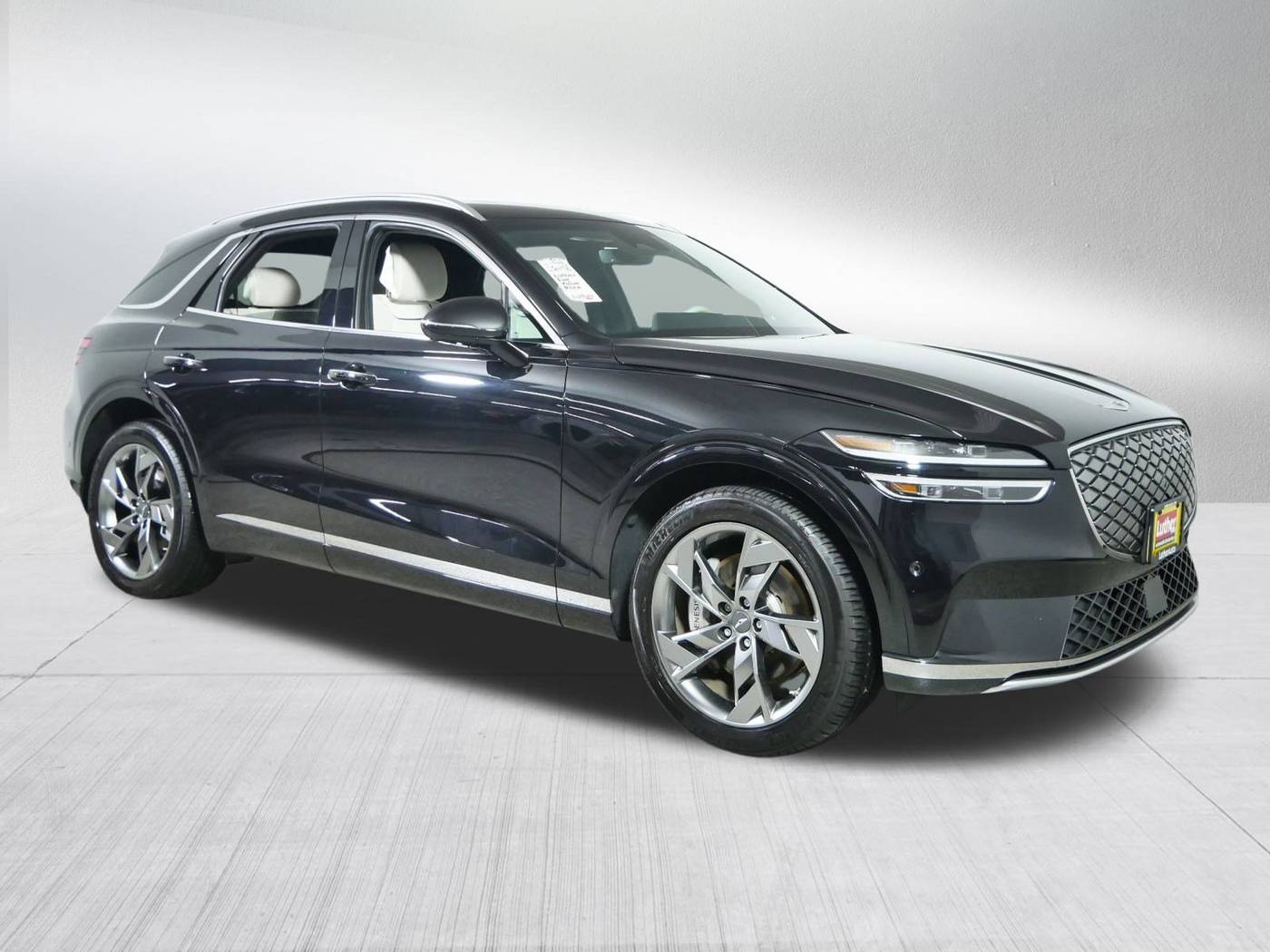 2024 Genesis Electrified GV70 Advanced — SUV — 10,708 mi — Golden Valley, MN