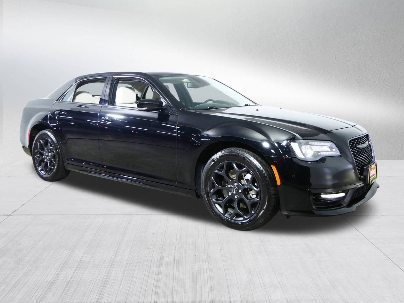 2023 Chrysler 300 Touring L — Sedan — 48,000 mi — Golden Valley, MN