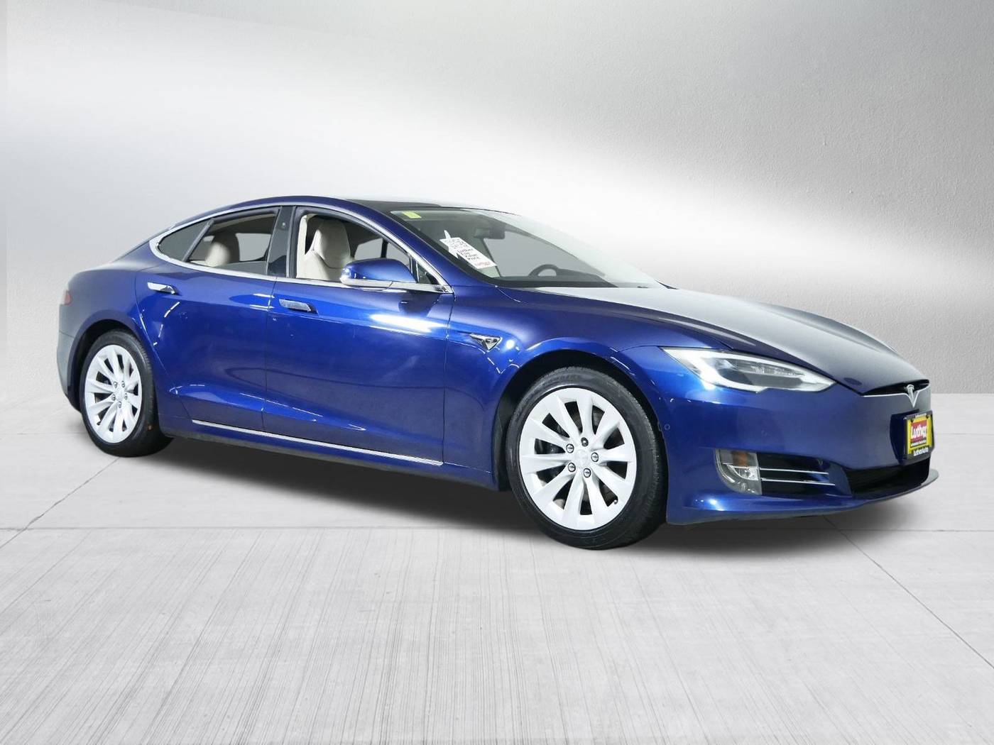 2017 Tesla Model S 75D — Hatchback — 71,820 mi — Golden Valley, MN