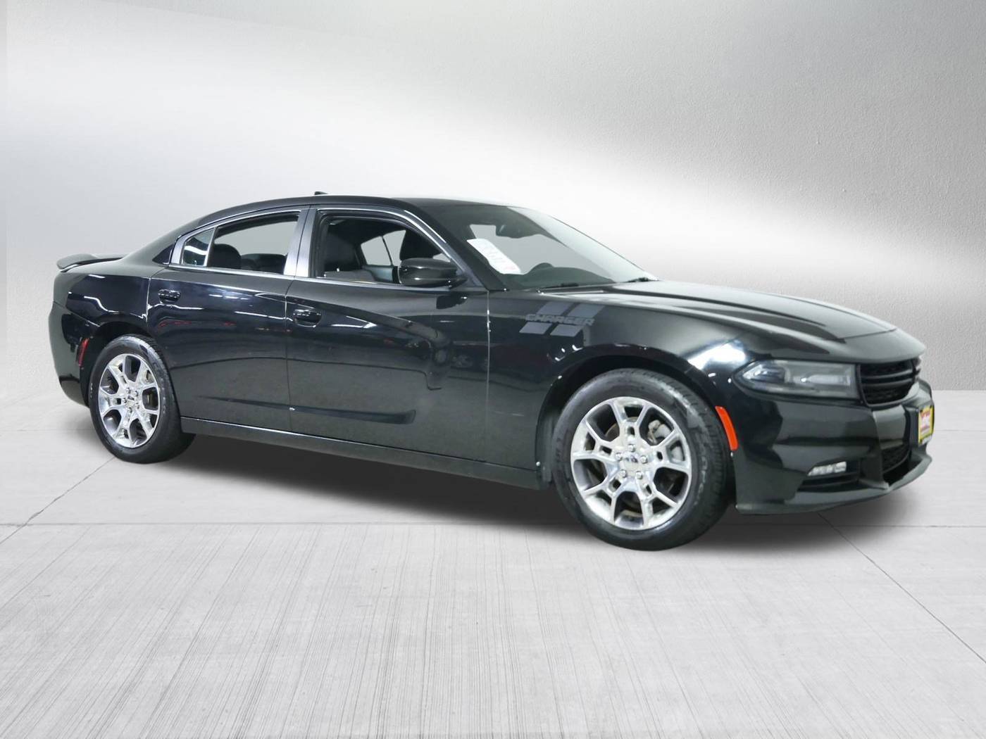 2016 Dodge Charger SXT — Sedan — 104,183 mi — Golden Valley, MN