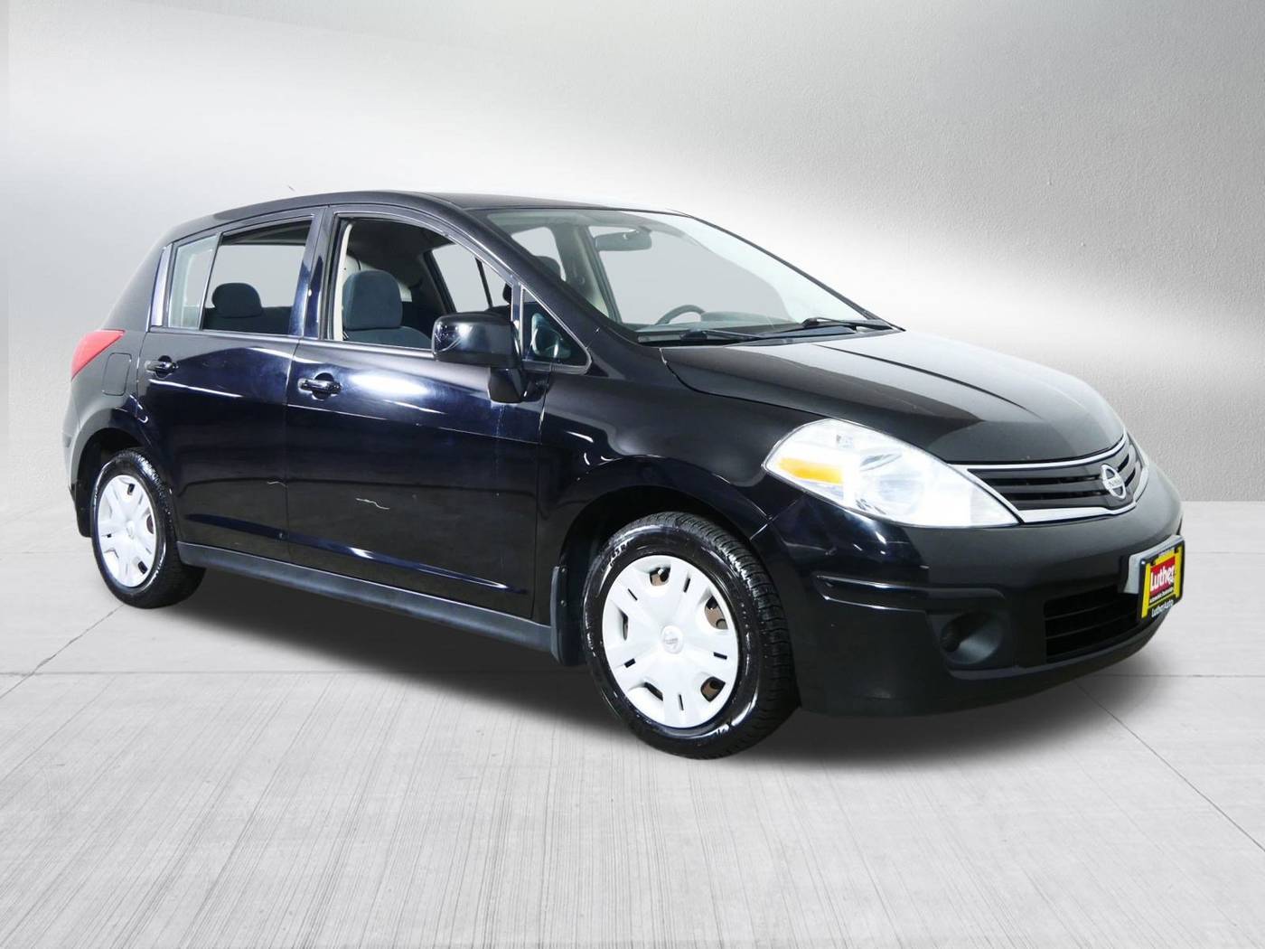 2010 Nissan Versa 1.8 S — Hatchback — 168,854 mi — Golden Valley, MN
