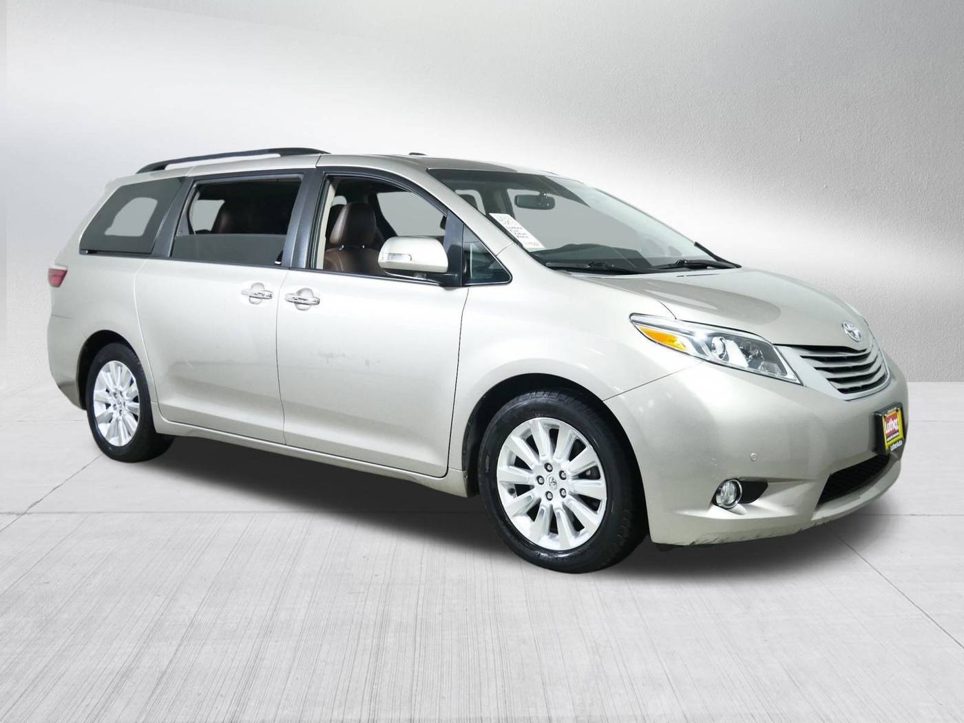 2016 Toyota Sienna Limited — Minivan — 70,233 mi — Golden Valley, MN