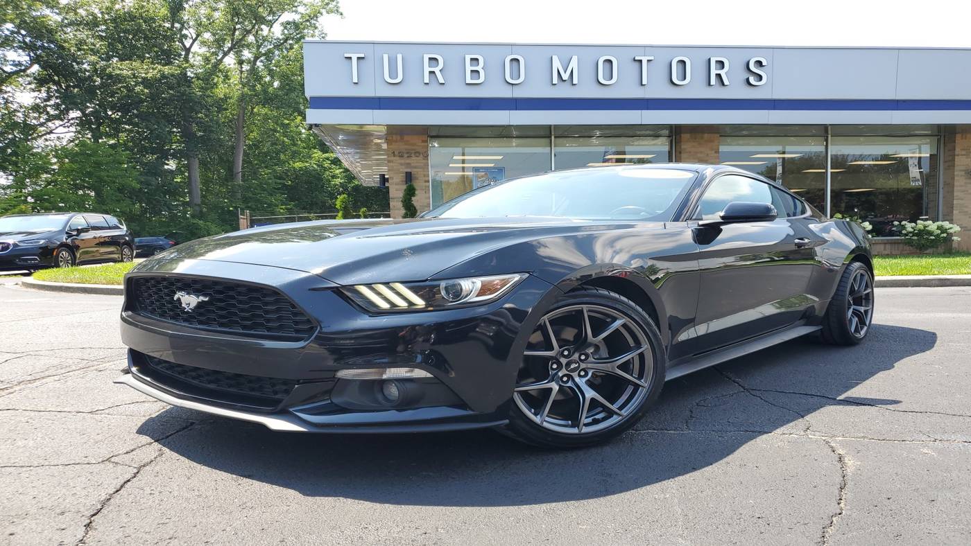 2017 Ford Mustang EcoBoost — Coupe — 90,498 mi — Taylor, MI