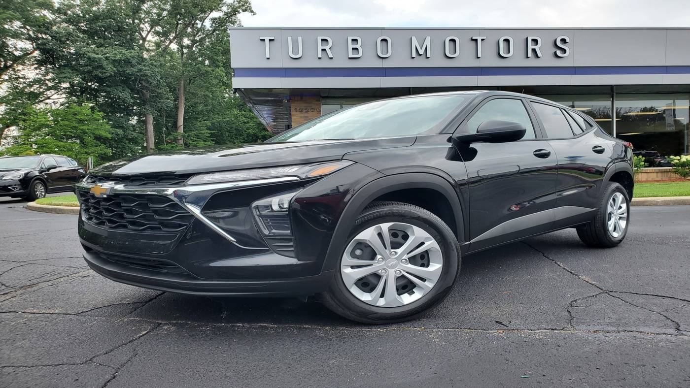 2025 Chevrolet Trax LS — SUV — 3,718 mi — Taylor, MI