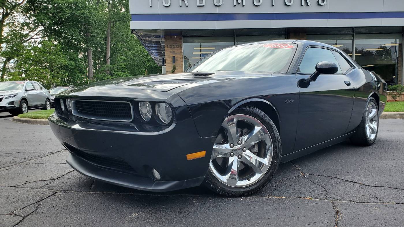 2014 Dodge Challenger SXT Plus