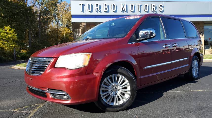 2012 Chrysler Town & Country Limited — Minivan — 153,139 mi — Taylor, MI