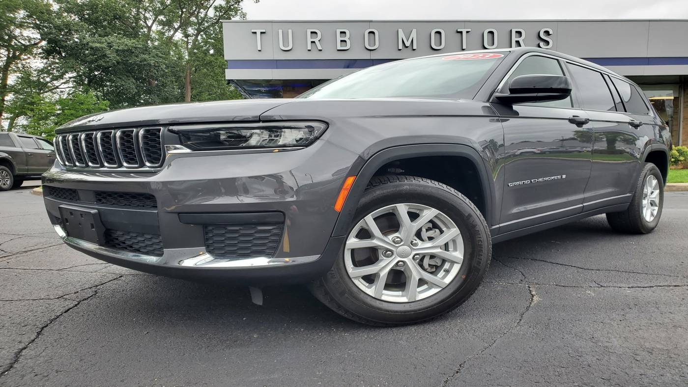 2023 Jeep Grand Cherokee Laredo — SUV — 48,899 mi — Taylor, MI