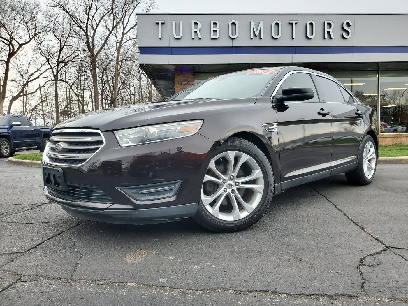 2013 Ford Taurus SEL — Sedan — 118,927 mi — Taylor, MI