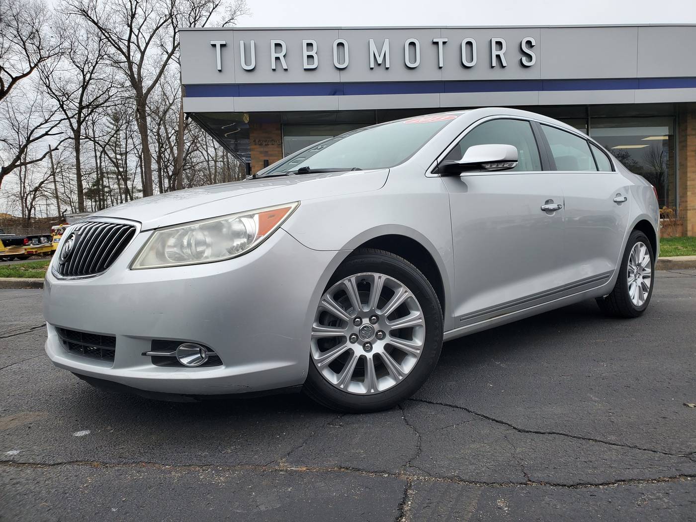 2013 Buick LaCrosse Leather — Sedan — 166,113 mi — Taylor, MI
