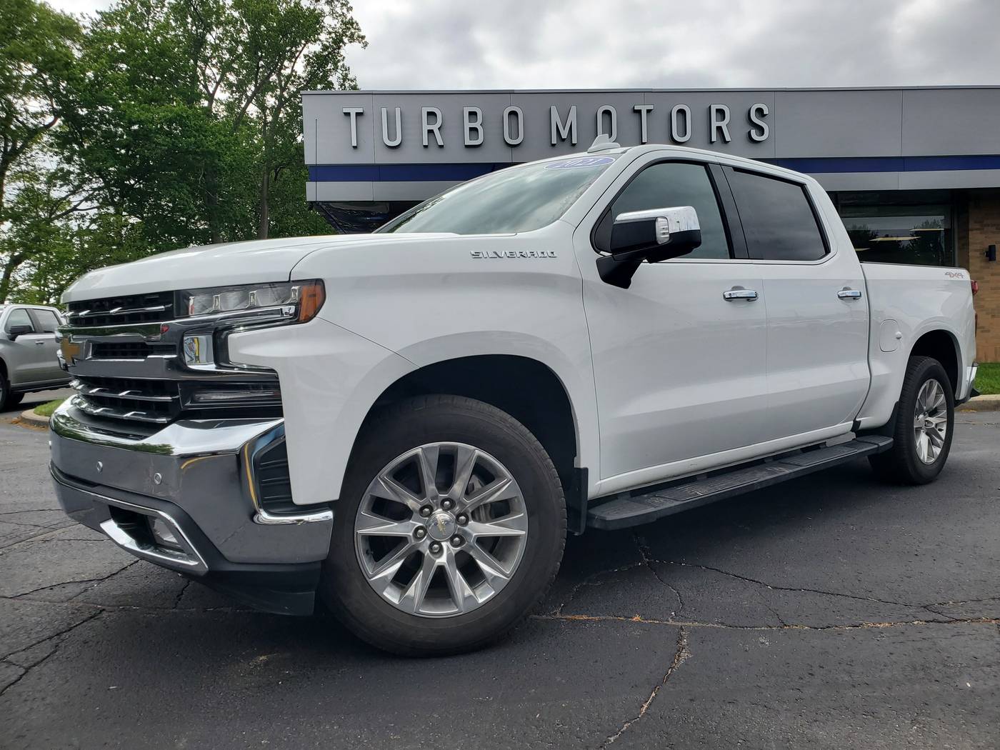 2021 Chevrolet Silverado 1500 LTZ — Pickup Truck — 189,991 mi — Taylor, MI