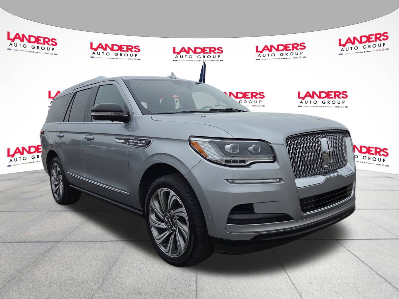 2023 Lincoln Navigator Reserve — SUV — 70,119 mi — Covington, TN