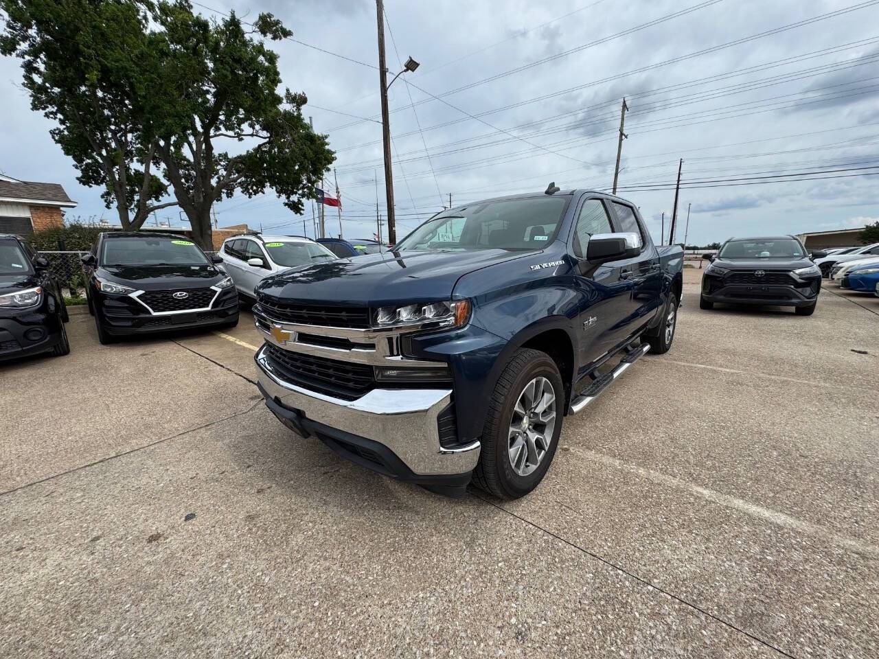 2019 Chevrolet Silverado 1500 LT — Pickup Truck — 100,920 mi — Garland, TX