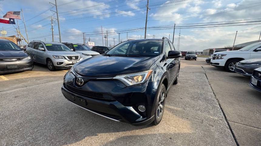 2018 Toyota RAV4 XLE — SUV — 92,810 mi — Garland, TX