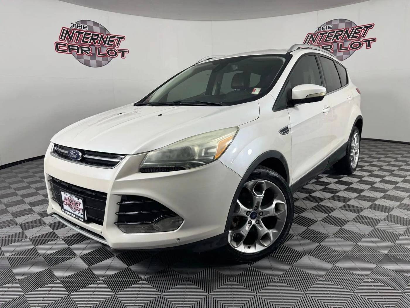 2014 Ford Escape Titanium — SUV — 63,663 mi — Lincoln, NE