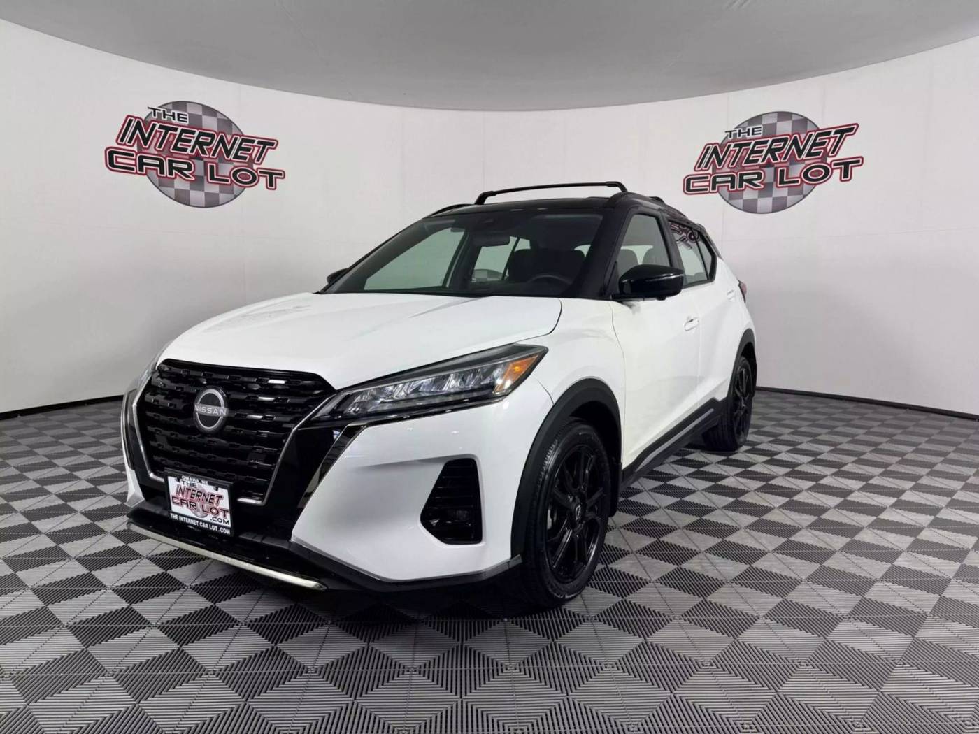 2024 Nissan Kicks SR — SUV — 17,204 mi — Lincoln, NE