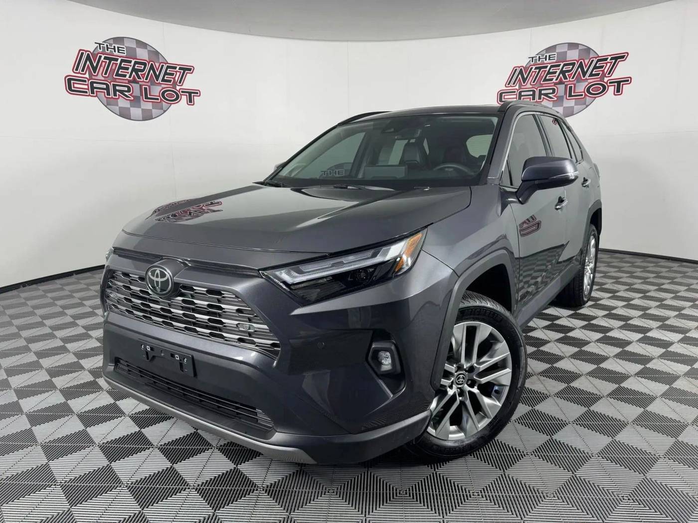 2025 Toyota RAV4 Limited — SUV — 1,784 mi — Lincoln, NE