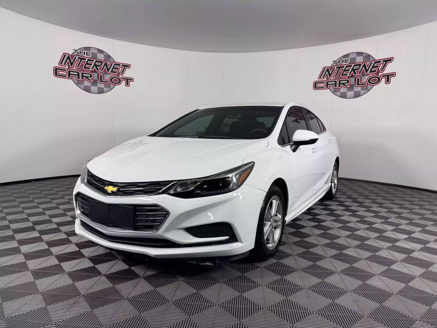 2018 Chevrolet Cruze LT — Sedan — 40,868 mi — Lincoln, NE