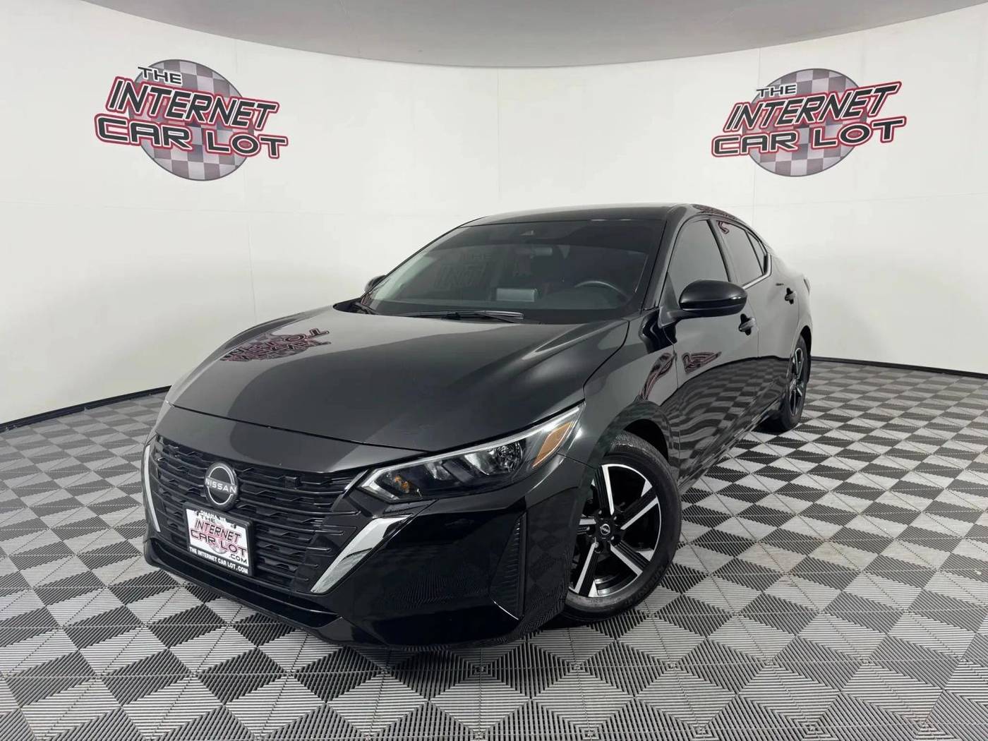 2025 Nissan Sentra SV — Sedan — 9,248 mi — Lincoln, NE
