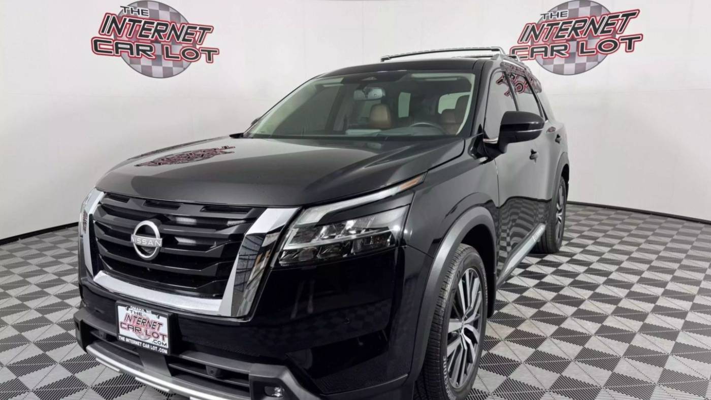 2022 Nissan Pathfinder Platinum