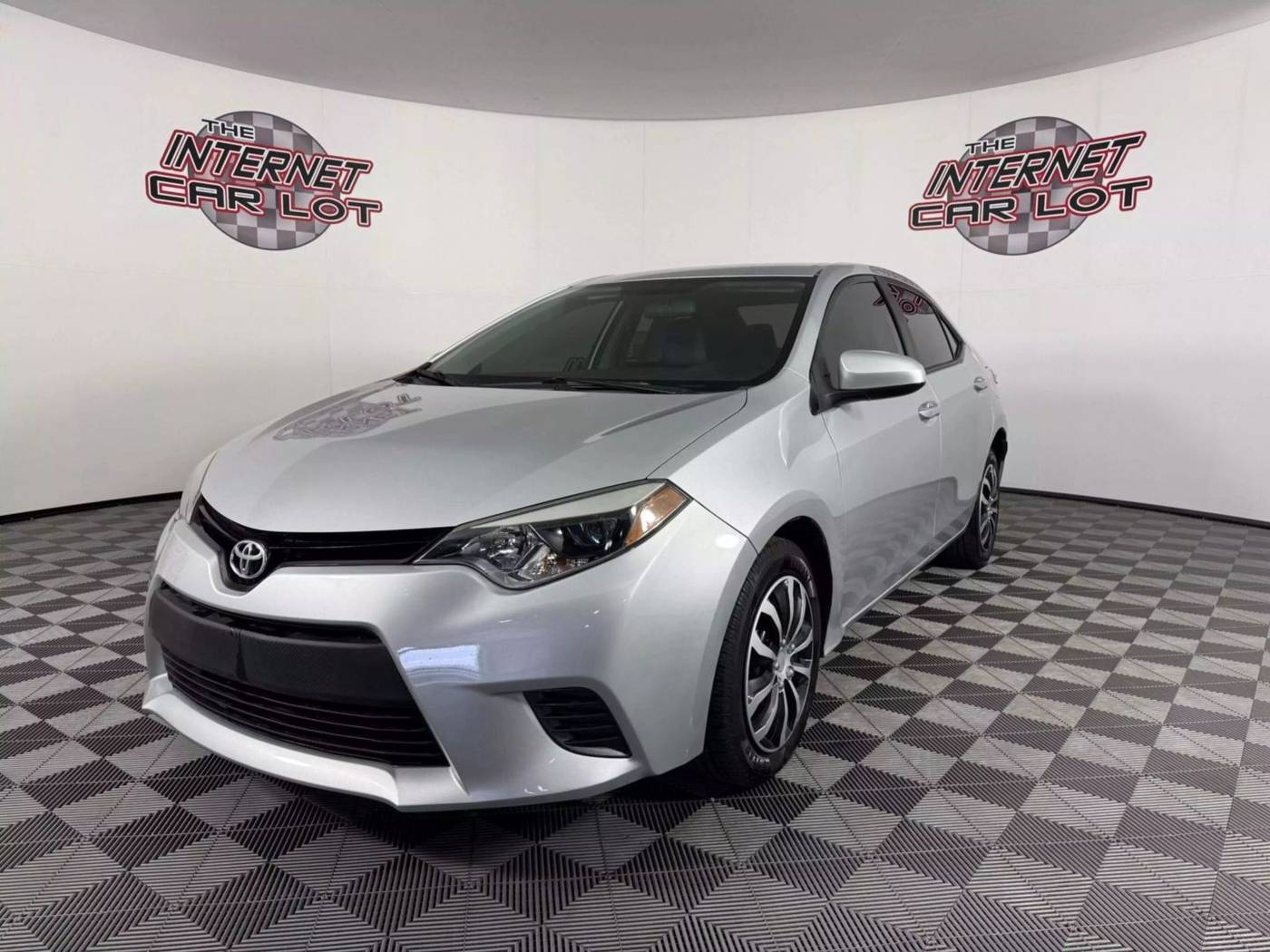 2016 Toyota Corolla LE — Sedan — 157,790 mi — Lincoln, NE
