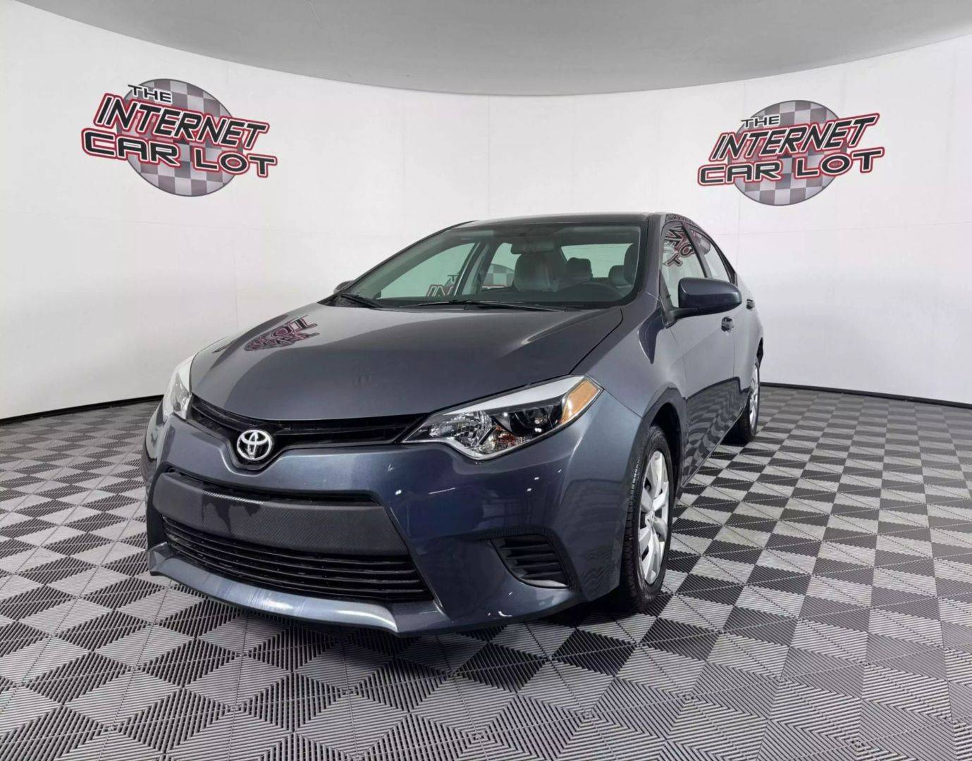 2016 Toyota Corolla LE — Sedan — 100,403 mi — Lincoln, NE