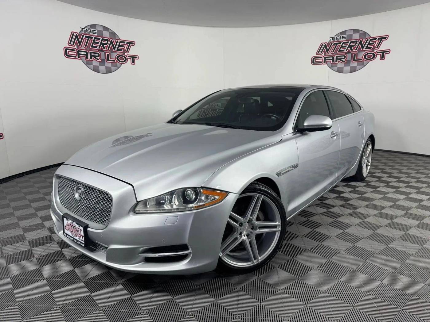2013 Jaguar XJ Portfolio