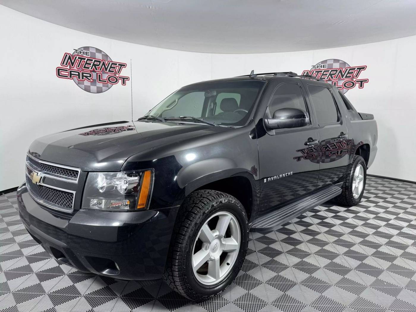 2008 Chevrolet Avalanche 1LT — Pickup Truck — 137,283 mi — Lincoln, NE