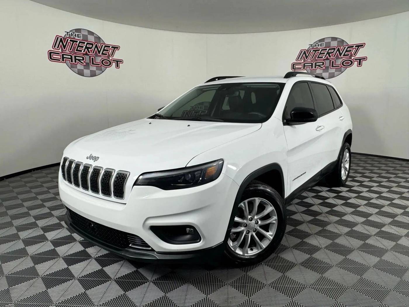 2022 Jeep Cherokee Latitude Lux — SUV — 42,512 mi — Lincoln, NE
