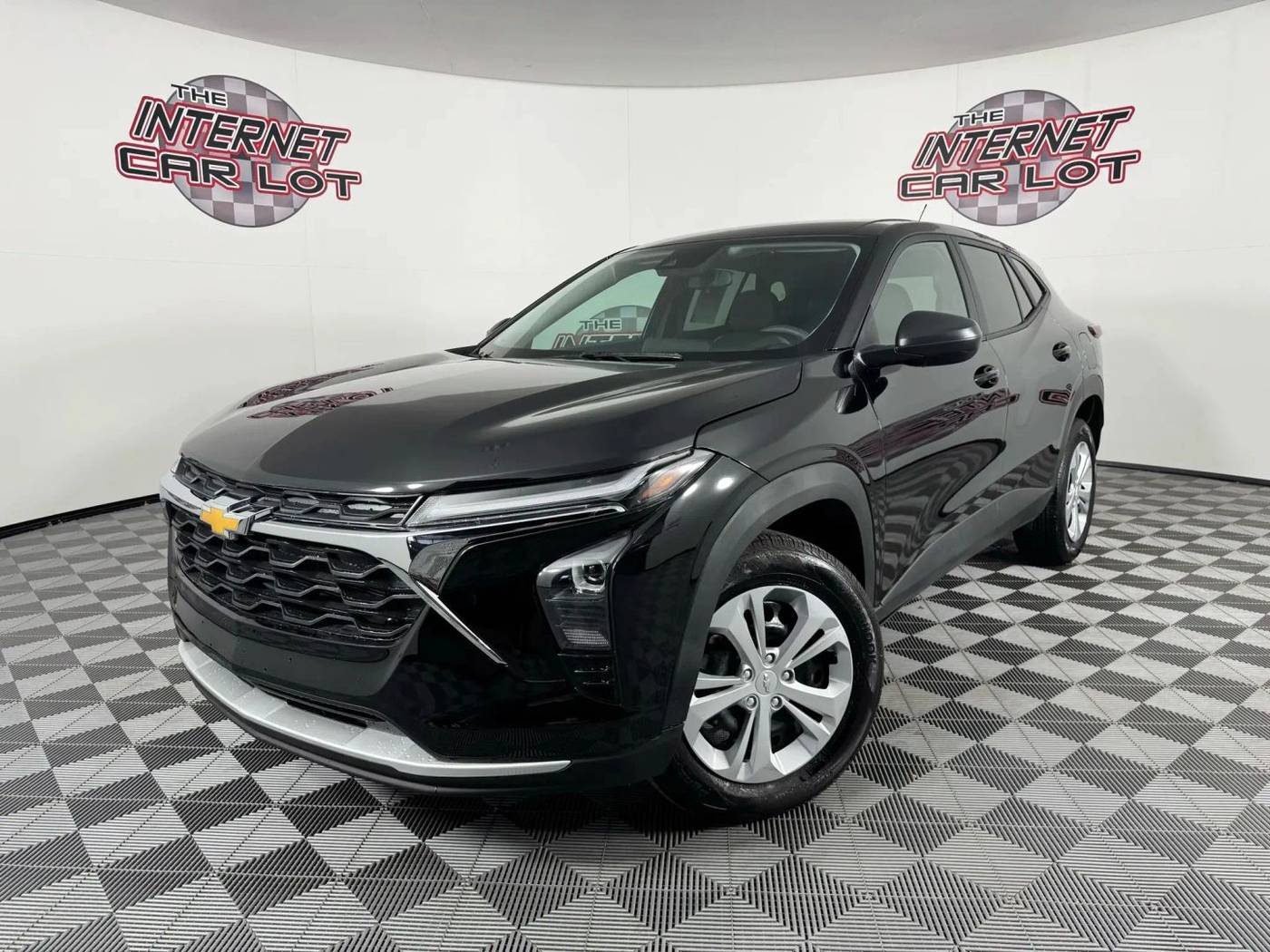 2025 Chevrolet Trax LS — SUV — 17,051 mi — Lincoln, NE
