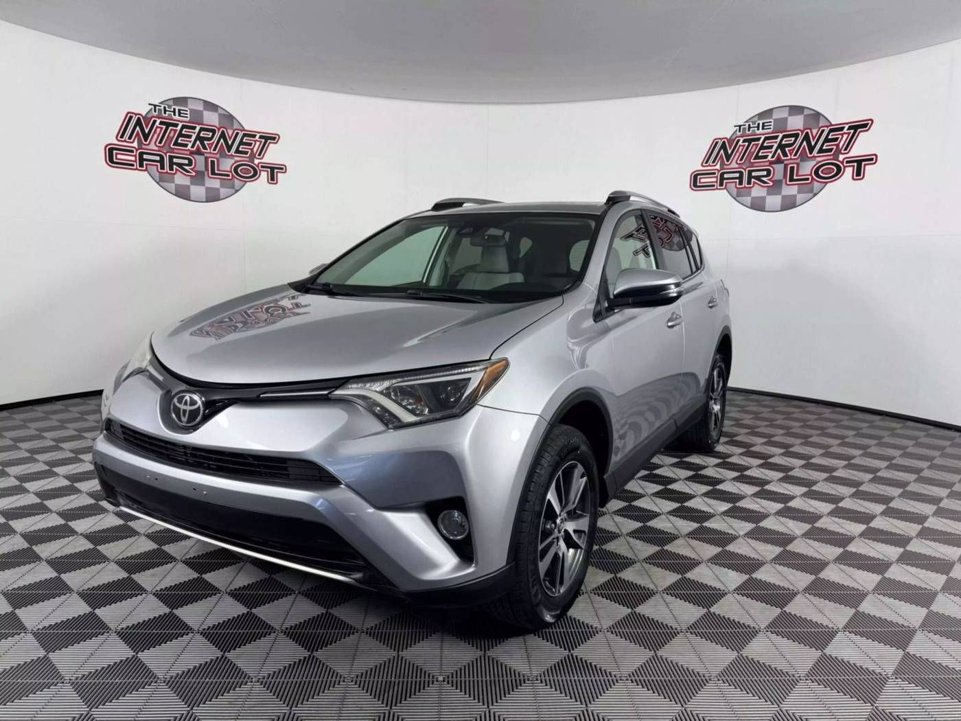 2017 Toyota RAV4 XLE — SUV — 53,542 mi — Lincoln, NE