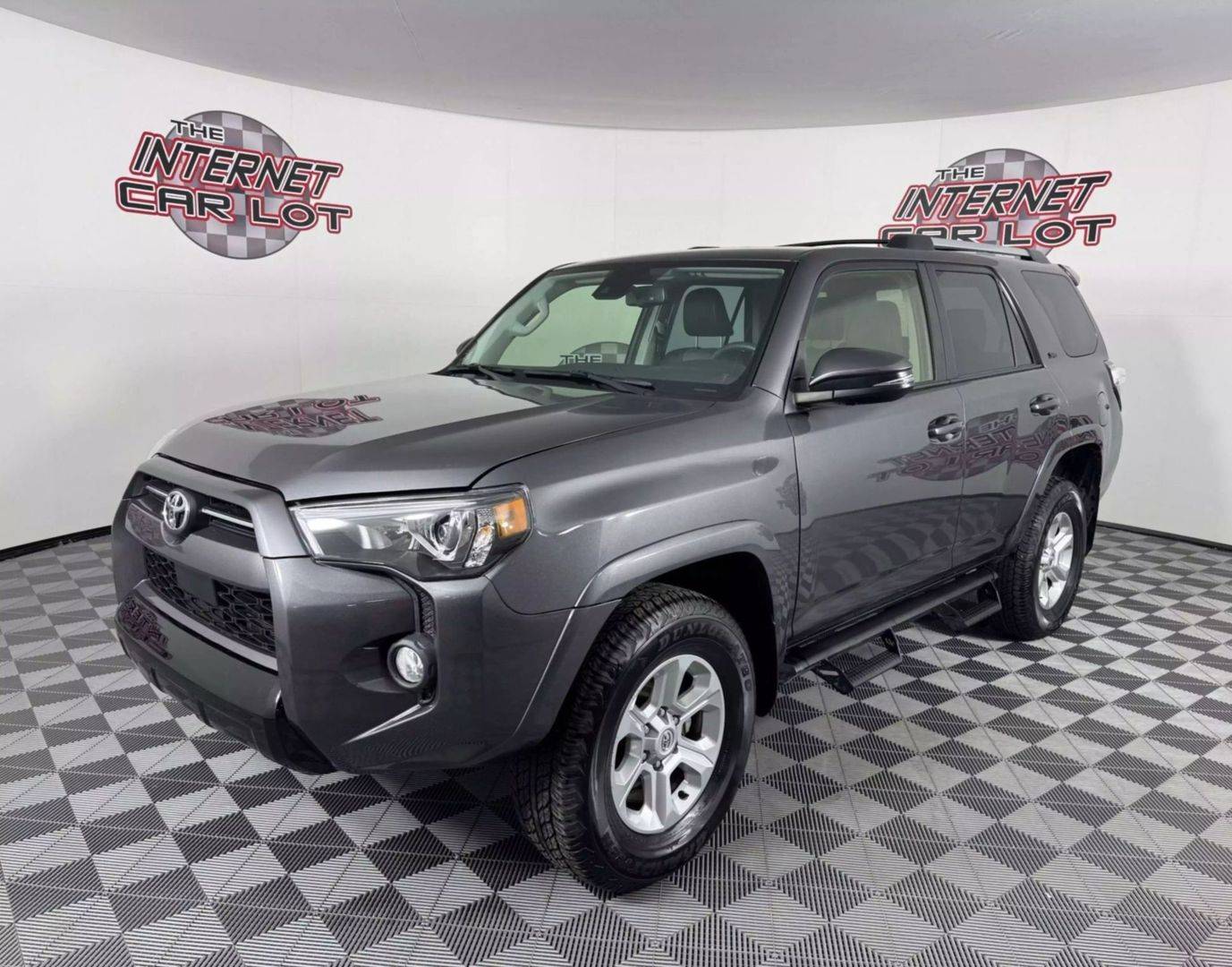 2022 Toyota 4Runner SR5 Premium — SUV — 17,858 mi — Lincoln, NE