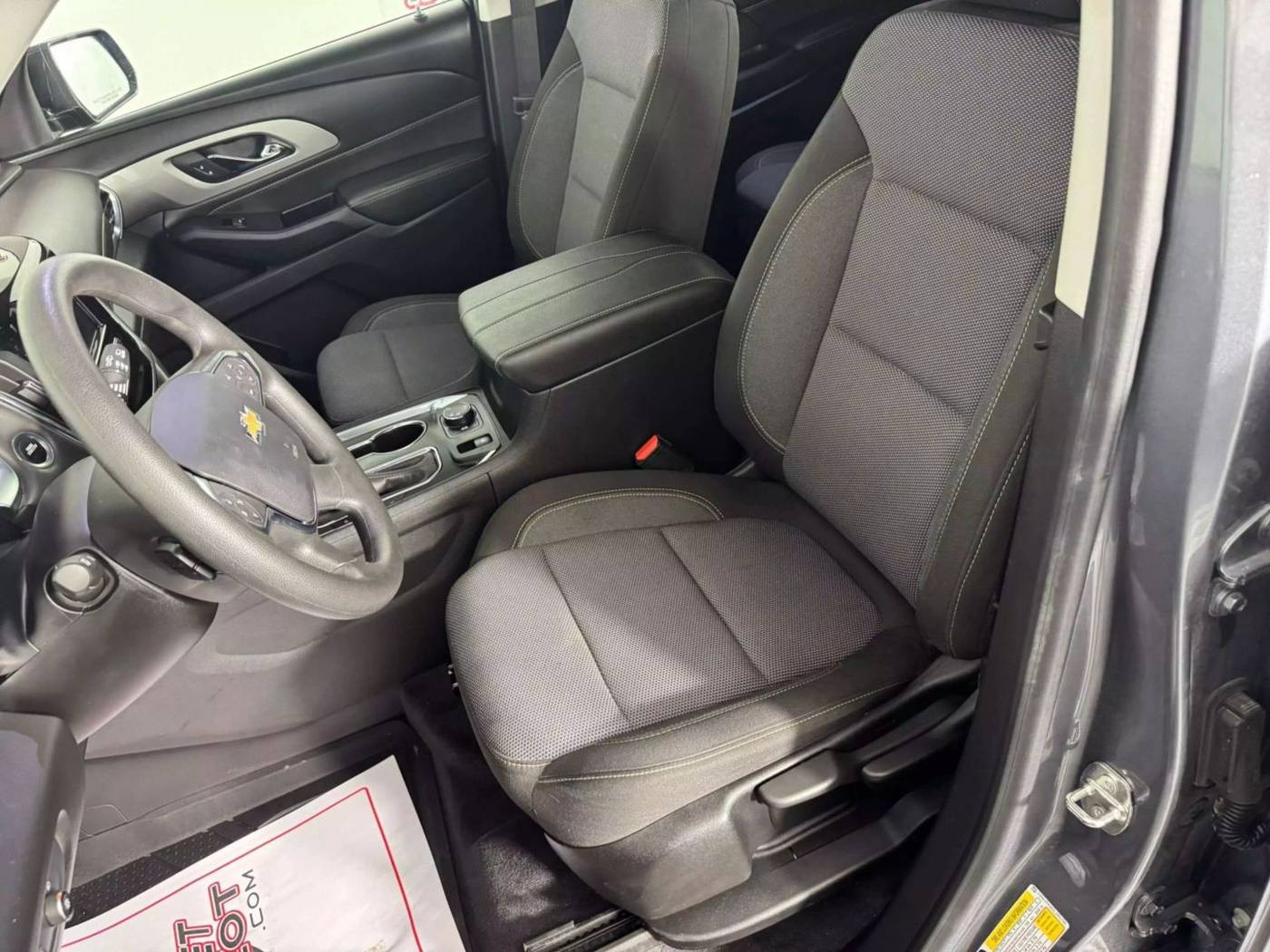 2020 Chevrolet Traverse LS — SUV — 26,327 mi — Lincoln, NE