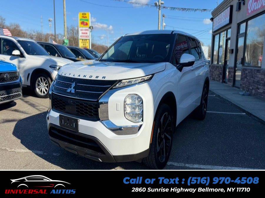 2022 Mitsubishi Outlander ES