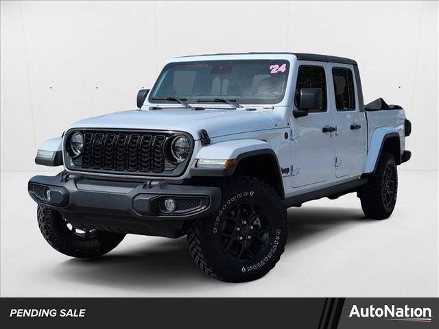 2024 Jeep Gladiator Willys — Pickup Truck — 6,921 mi — Memphis, TN