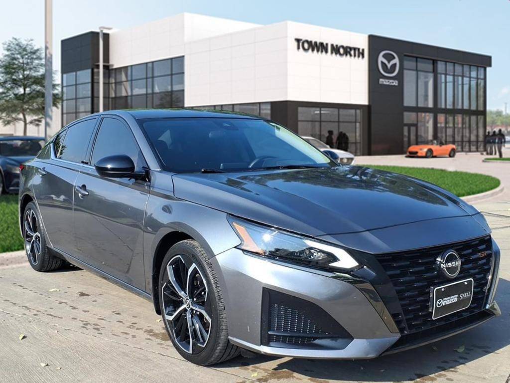 2023 Nissan Altima SR — Sedan — 23,089 mi — Richardson, TX