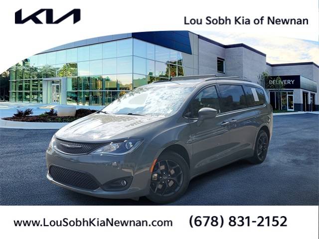 2020 Chrysler Pacifica Touring L — Minivan — 64,915 mi — Newnan, GA