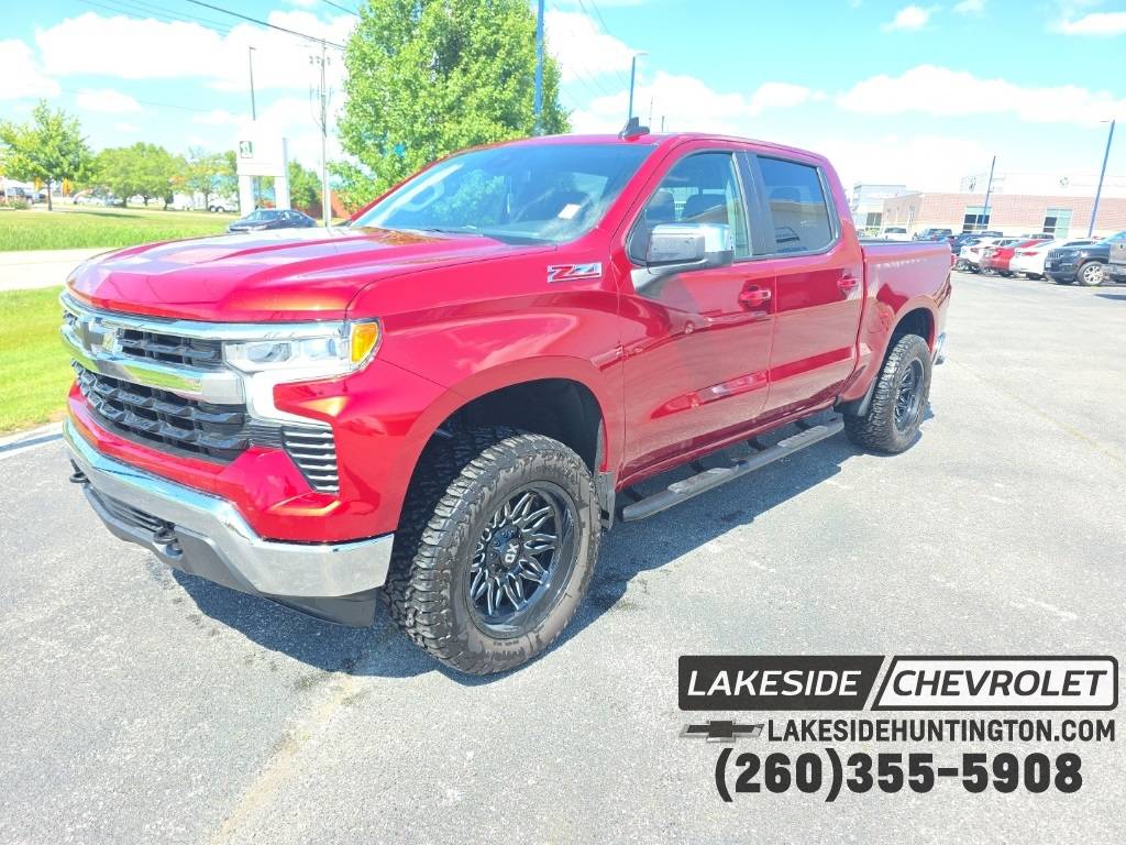 2024 Chevrolet Silverado 1500 LT — Pickup Truck — 2,672 mi — Huntington, IN