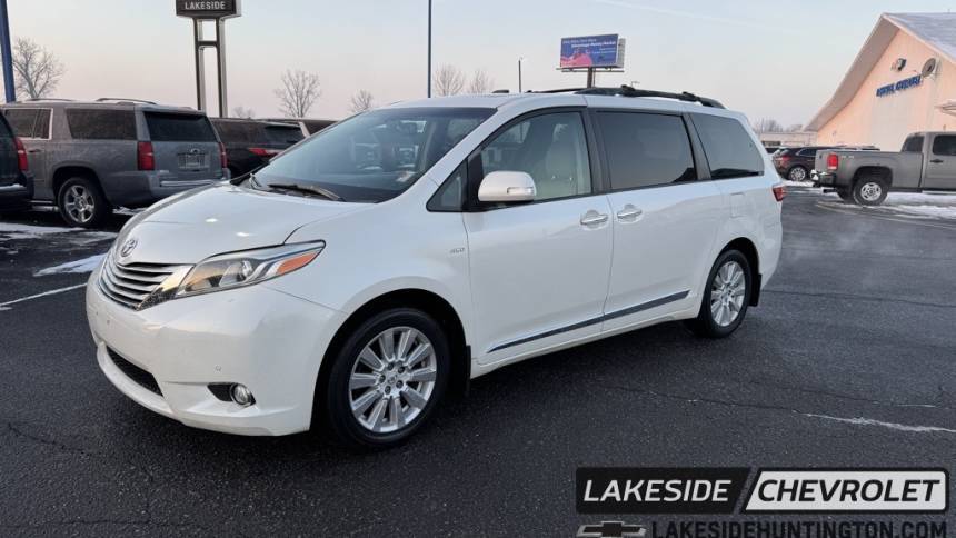 2017 Toyota Sienna XLE — Minivan — 75,010 mi — Huntington, IN