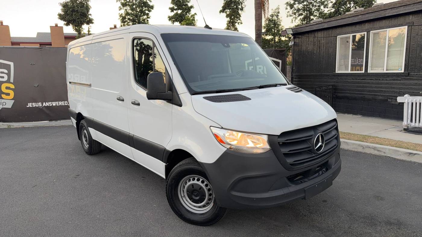 2020 Mercedes-Benz Sprinter Crew Van 2500 — Passenger Van — 132,225 mi — SANTA ANA, CA