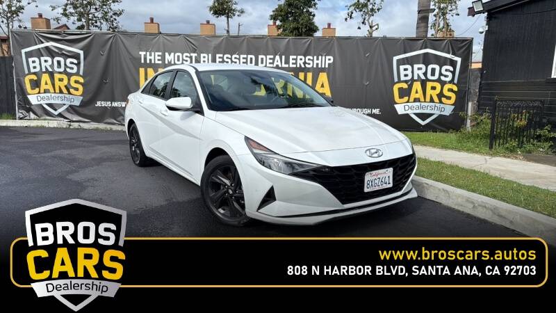 2021 Hyundai Elantra SEL — Sedan — 99,022 mi — Santa Ana, CA